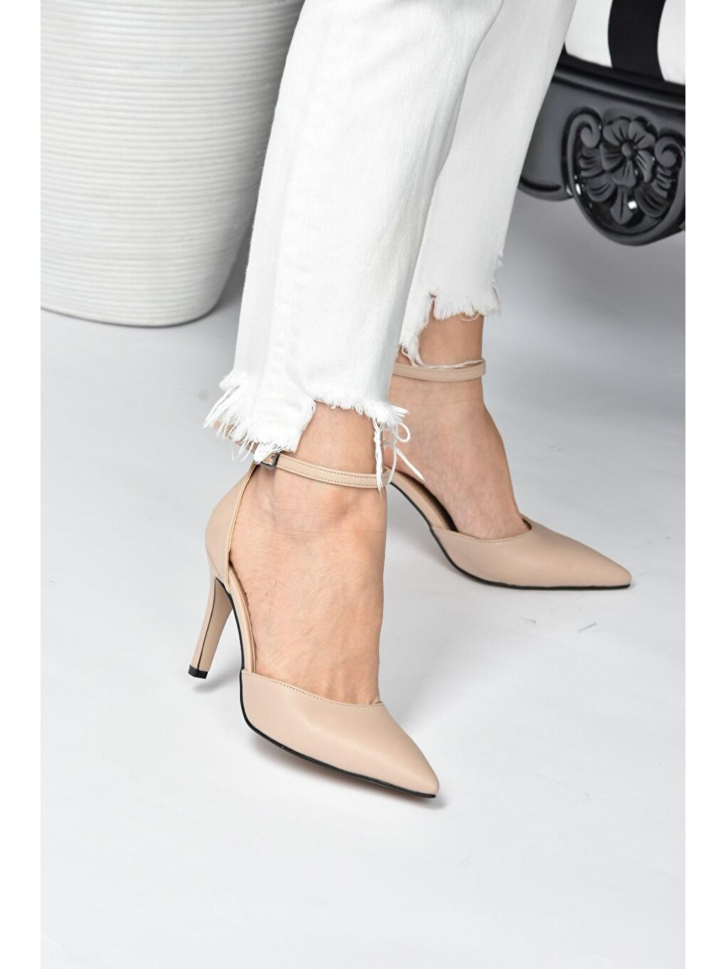 Bej Ten Topuklu Kadın Ayakkabı K404010709