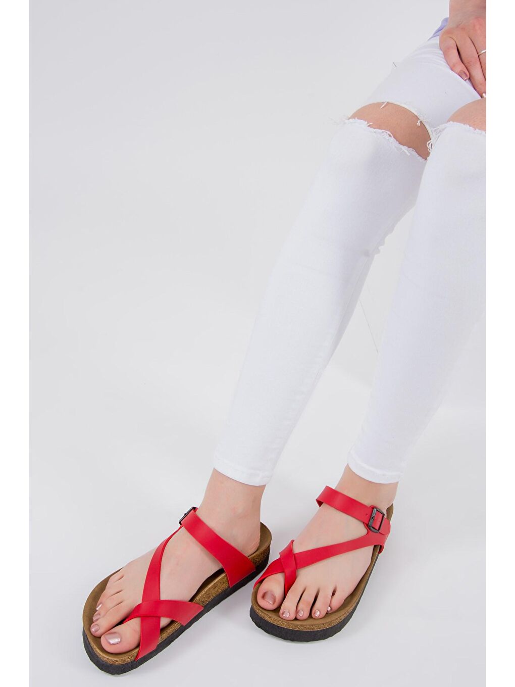 B777753009 Kırmızı Kadın Terlik-1