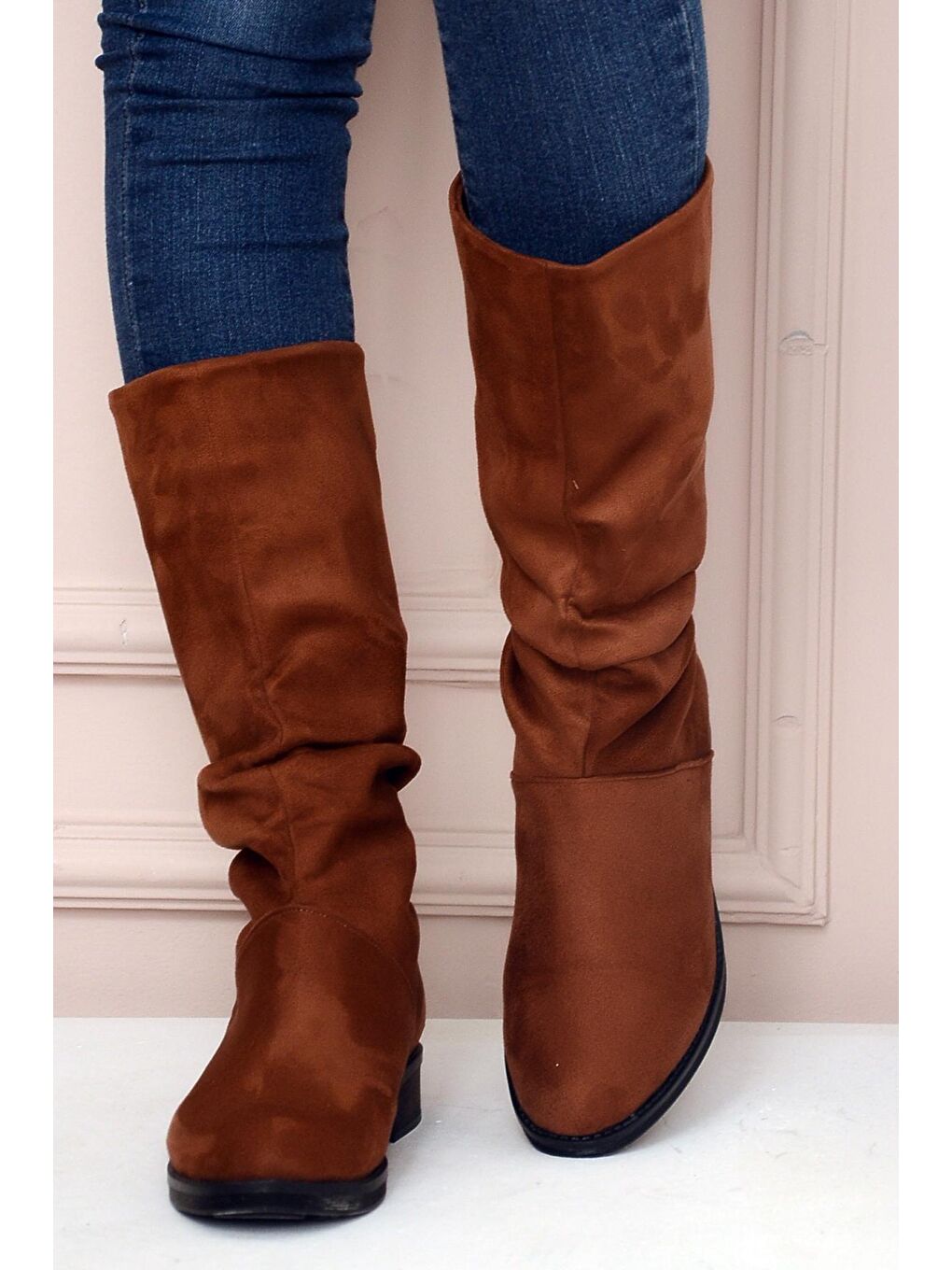 Kahverengi Sıcak Astar Rahat Kalıp Büzgülü Kadın Çizme  A112-20Taba Süet