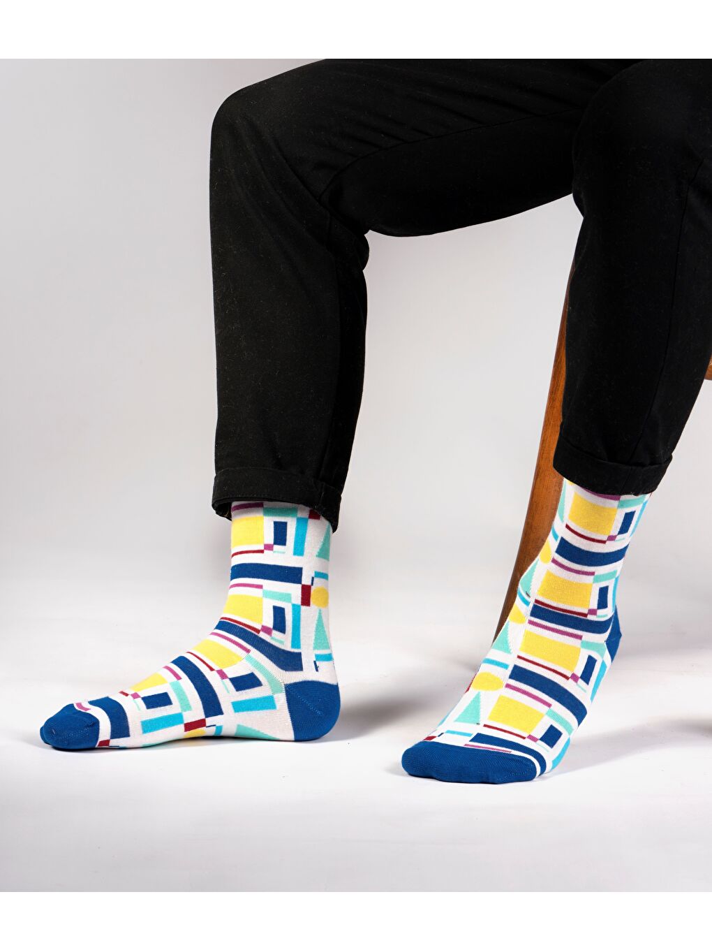 Beyaz Square Desenli Yılbaşı Temalı Soket Çorap-2