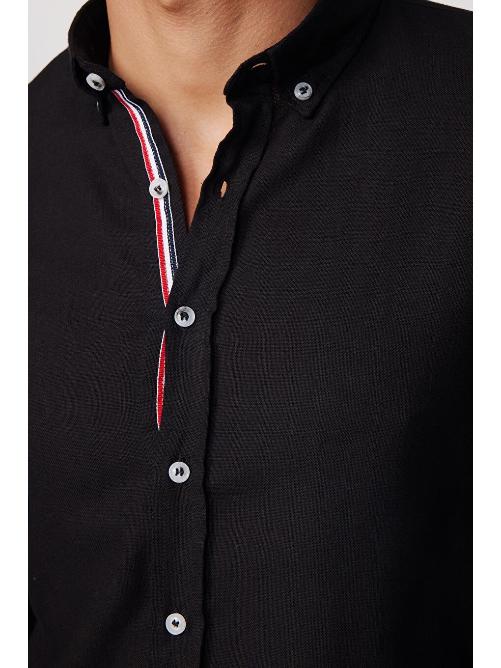 Slim Fit Uzun Kol Pamuk Keten Biyeli Düğmeli Yaka Siyah Erkek Gömlek-3