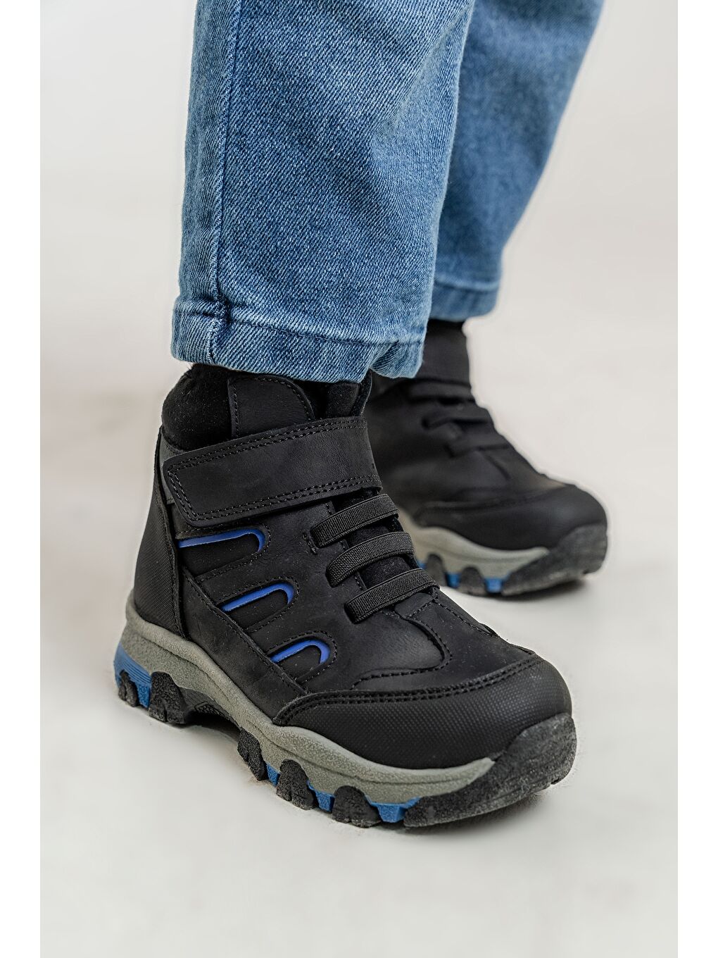Erkek Çocuk Siyah Hakiki Deri Anatomik Trekking Bot