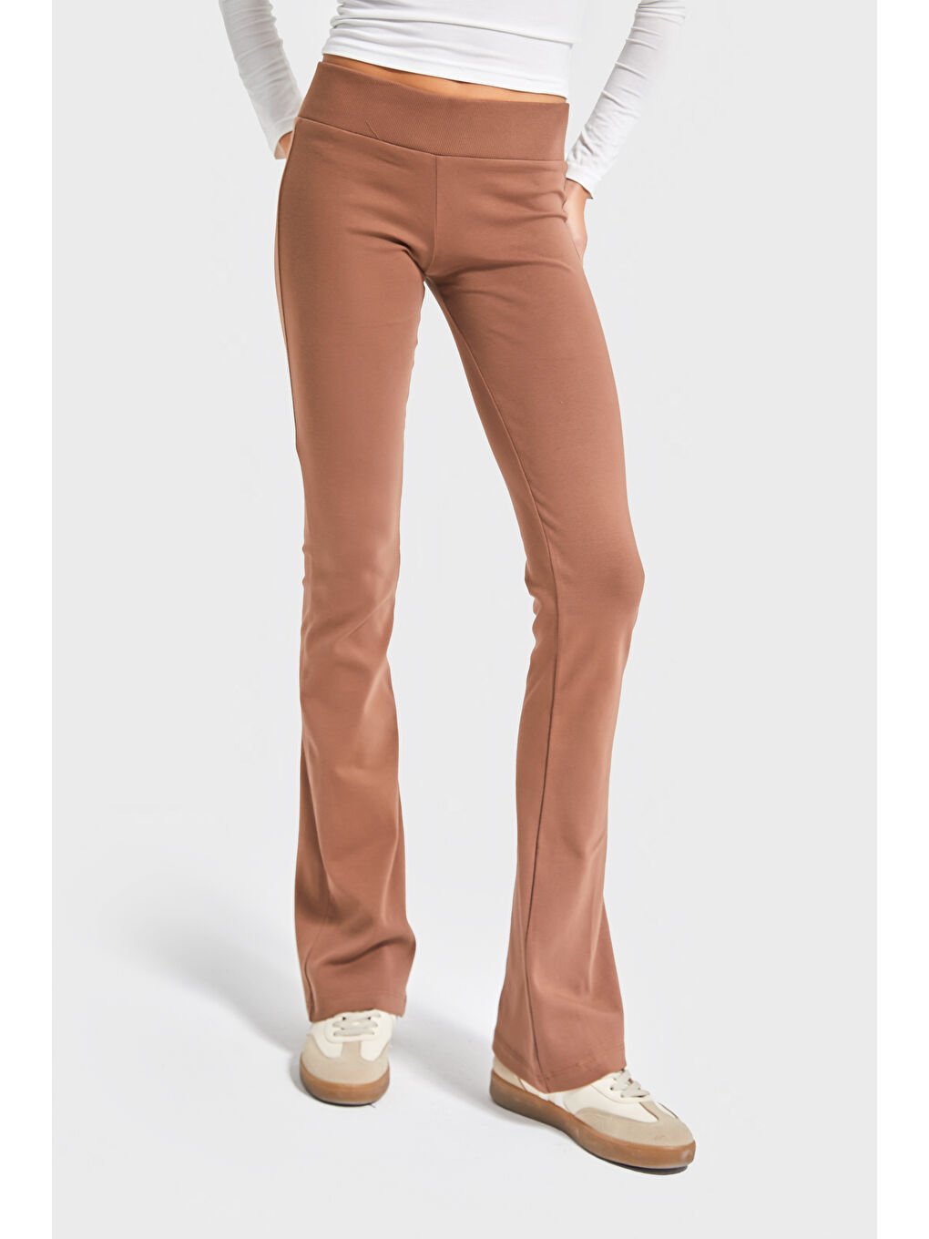 Kadın Kahverengi s5-81 Slim Fit Süper Esnek Kumaş Flare Fit Pantolon-1