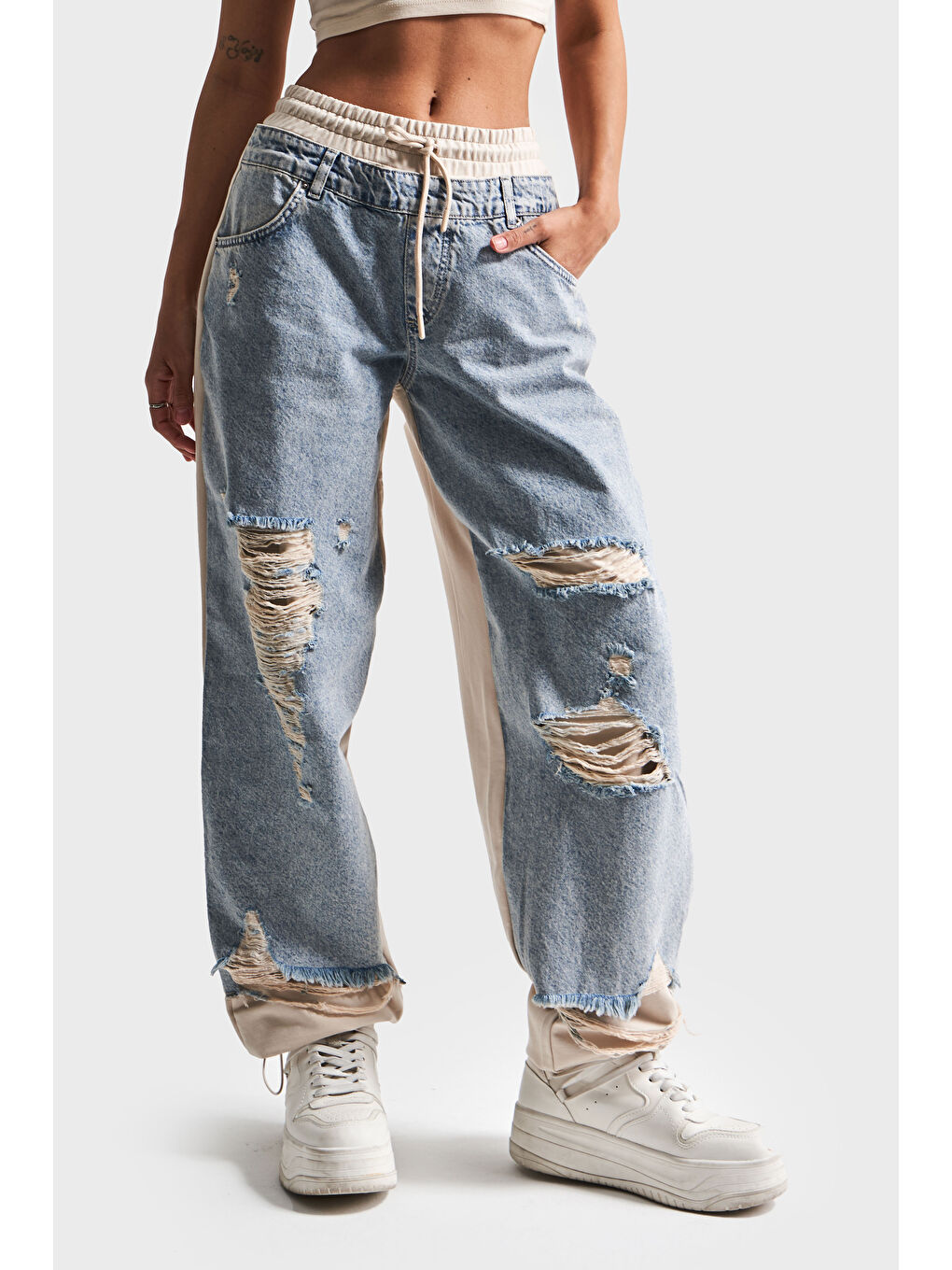 Mavi Kadın Yırtık Denim Detaylı Skater Jogger