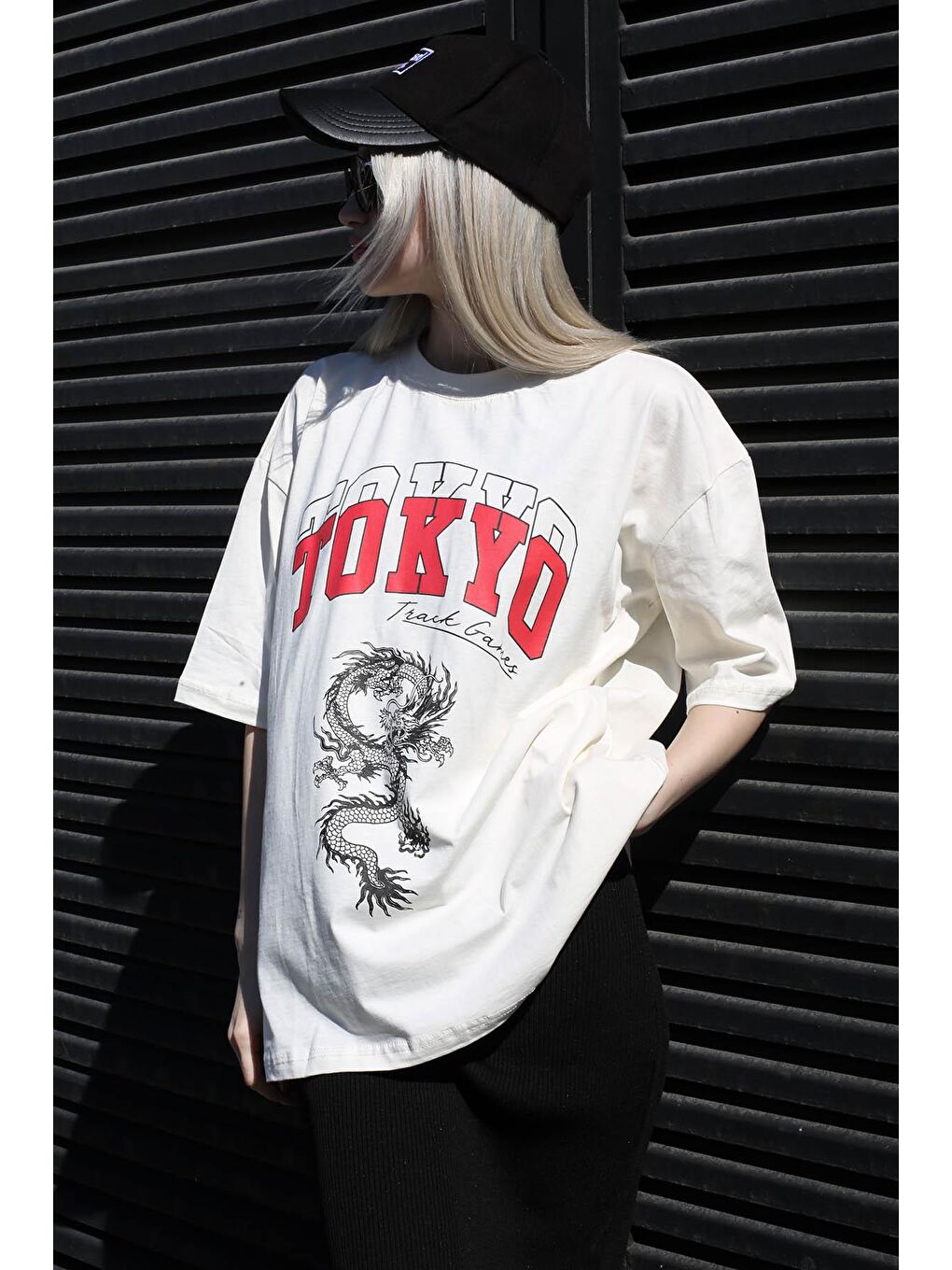 Ekru Baskılı Bisiklet Yaka Kadın Tişört Mg1771-1