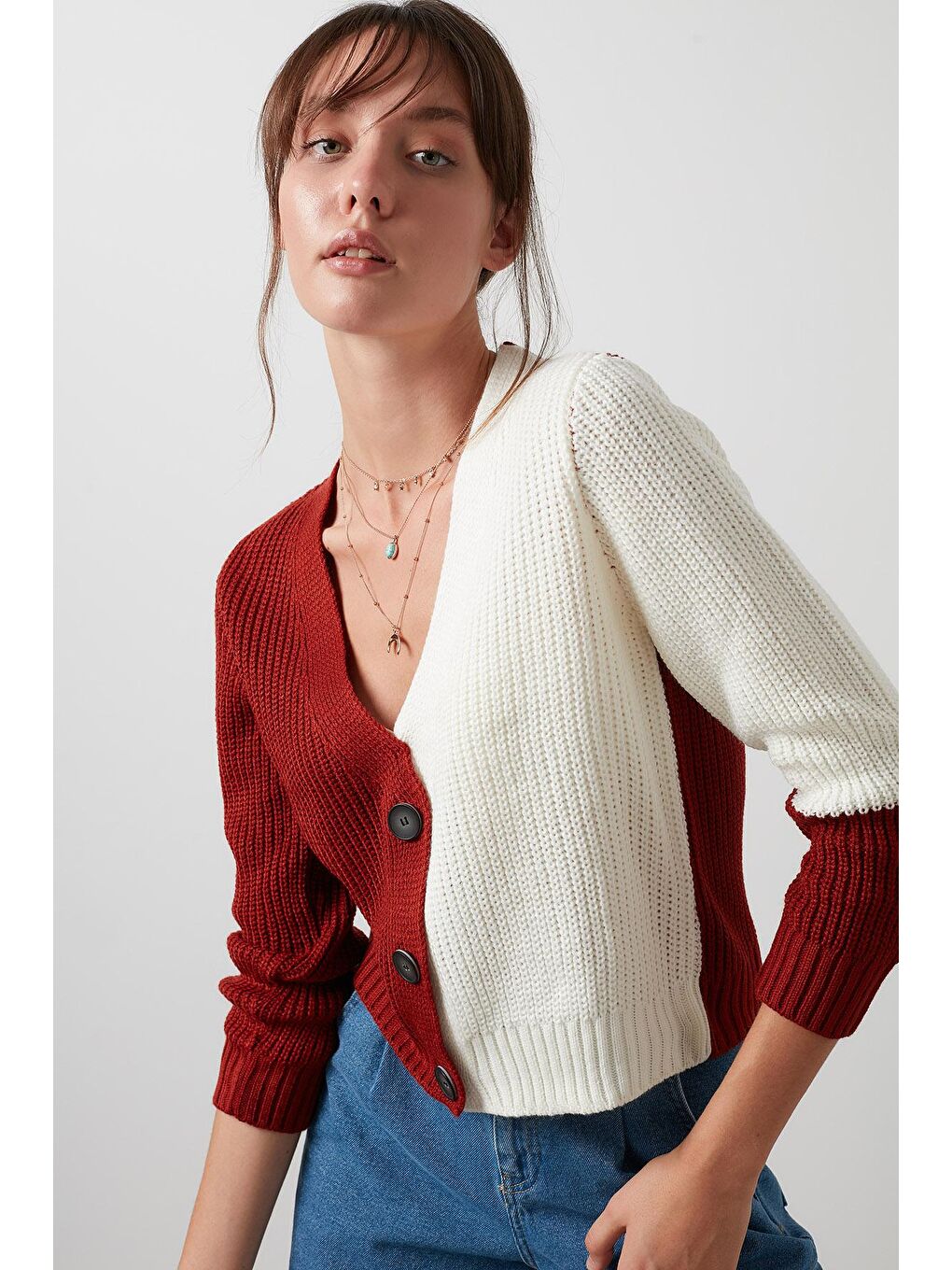 Ekru % 100 Soft Akrilik Renk Bloklu Triko Örme Hırka 4615043-1