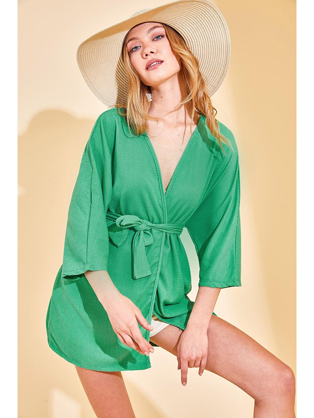 Yeşil Dokulu Kuşaklı Kimono 3KXK4-46608-08-2