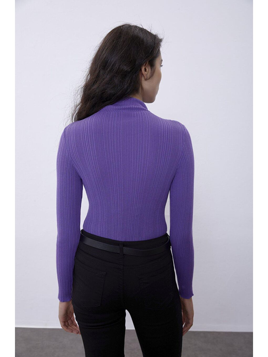 Mor Dar Kalıp Fitilli Boğazlı Triko Kazak SWK4469MO-4