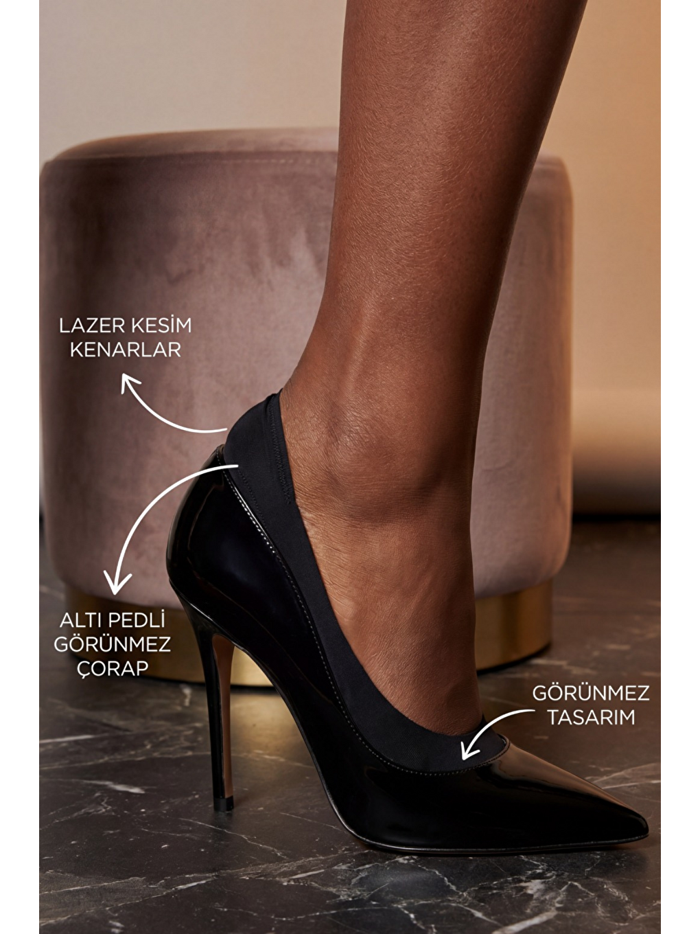 Kadın Tabanı Pedli Lazer Kesim Görünmez Çorap Siyah-2