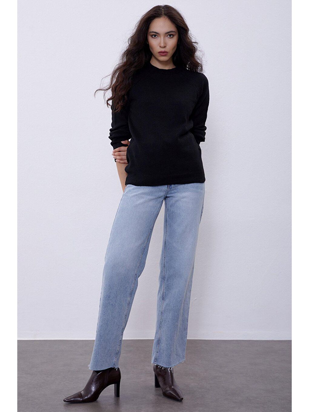 Siyah Bisiklet Yaka İtalyan Reglan Kazak SWK4303Sİ-1