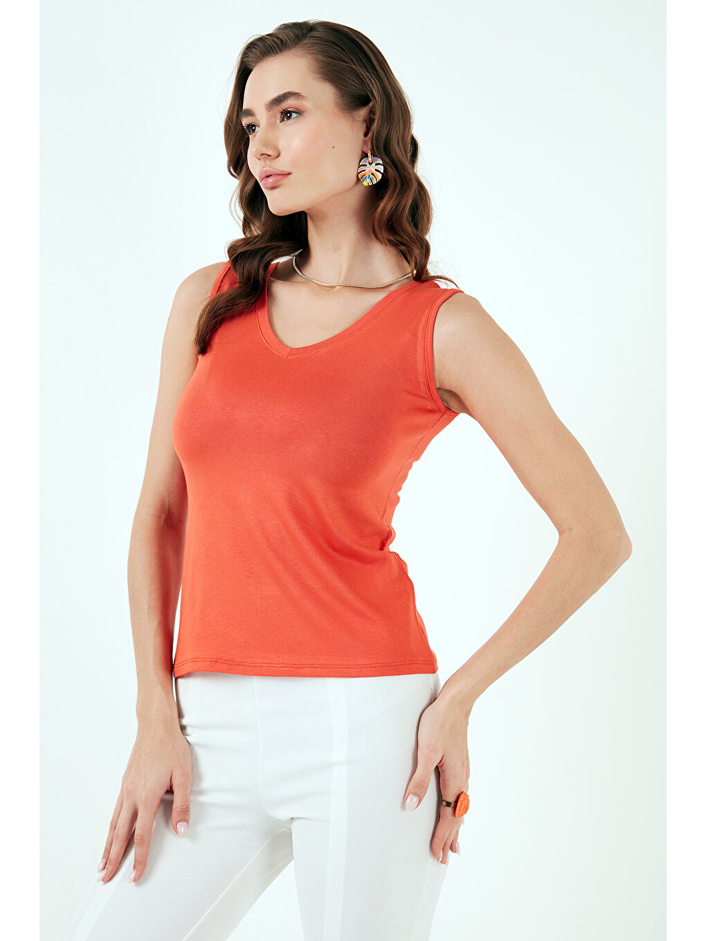 Kırmızı V Yaka Kadın Atlet 5864384-5