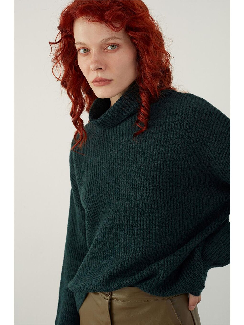 Haki Dik Yaka Basic Triko Kazak-1