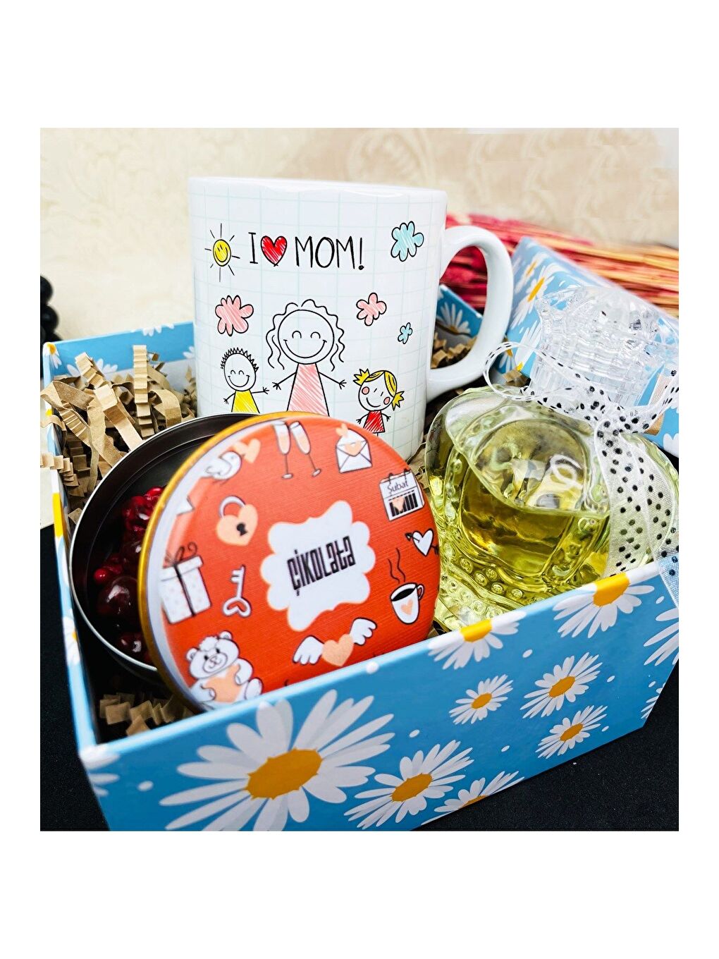 Karışık Çizgi Anne Tasarımlı Mini Hediye Seti-2