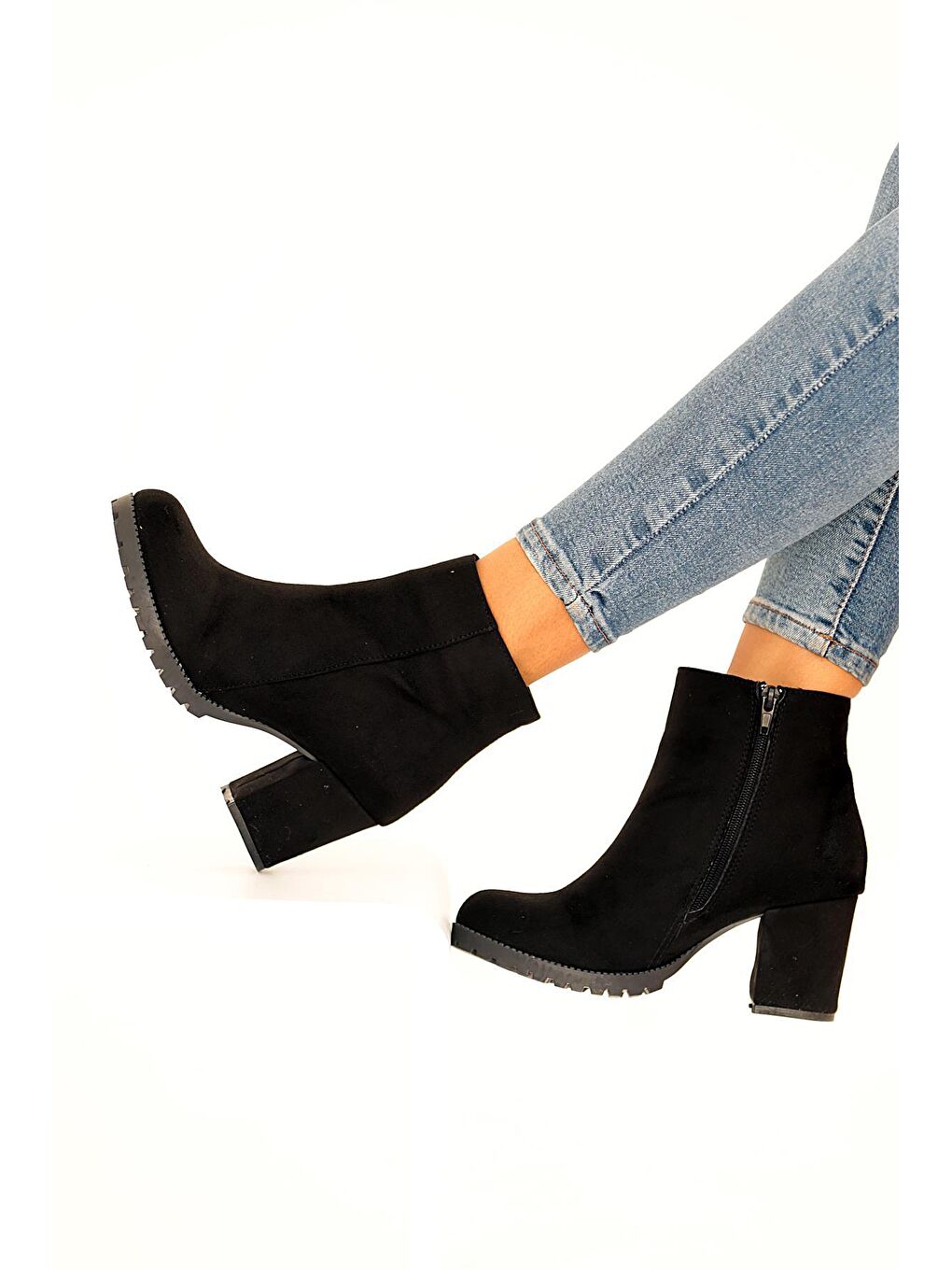 Siyah Fermuarlı Kalın Topuklu Rahat Taban Kadın Bot 025-5005-22Süet-4