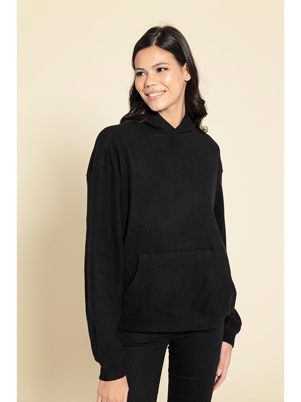 Oversize Kanguru Cepli Siyah Sweatshirt-2