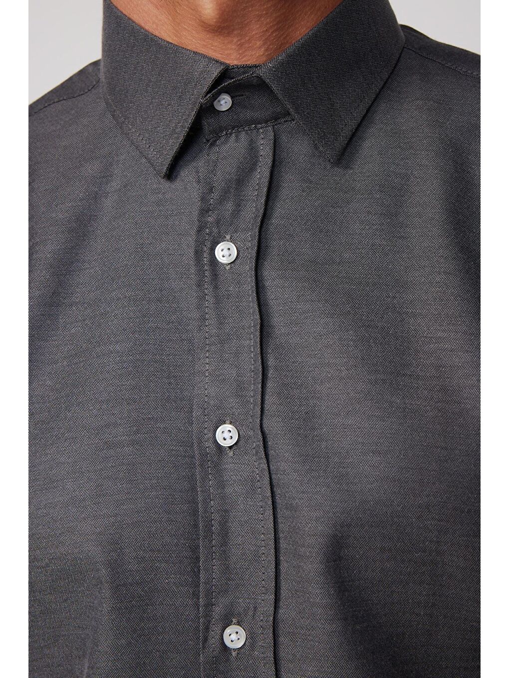 Modern Slim Fit Pamuklu Kolay Ütü Armürlü Gri Erkek Gömlek-3