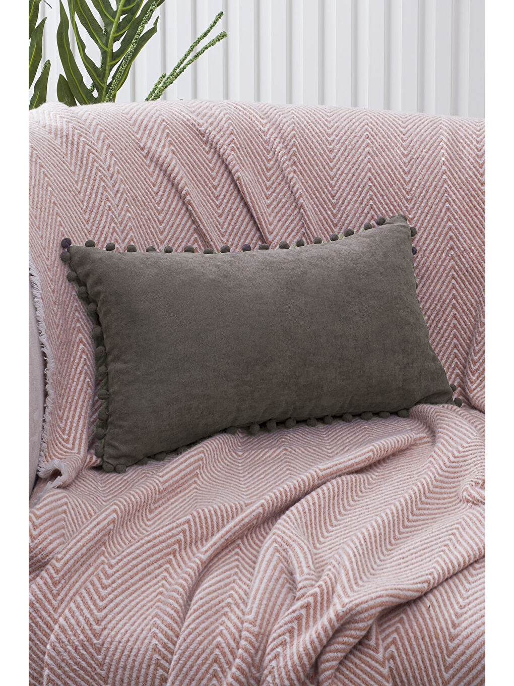 Renk Ve Ölçü Seçenekli Gri Ponponlu Kırlent Kılıfı Dekoratif Düz Sade Punch Panoroma