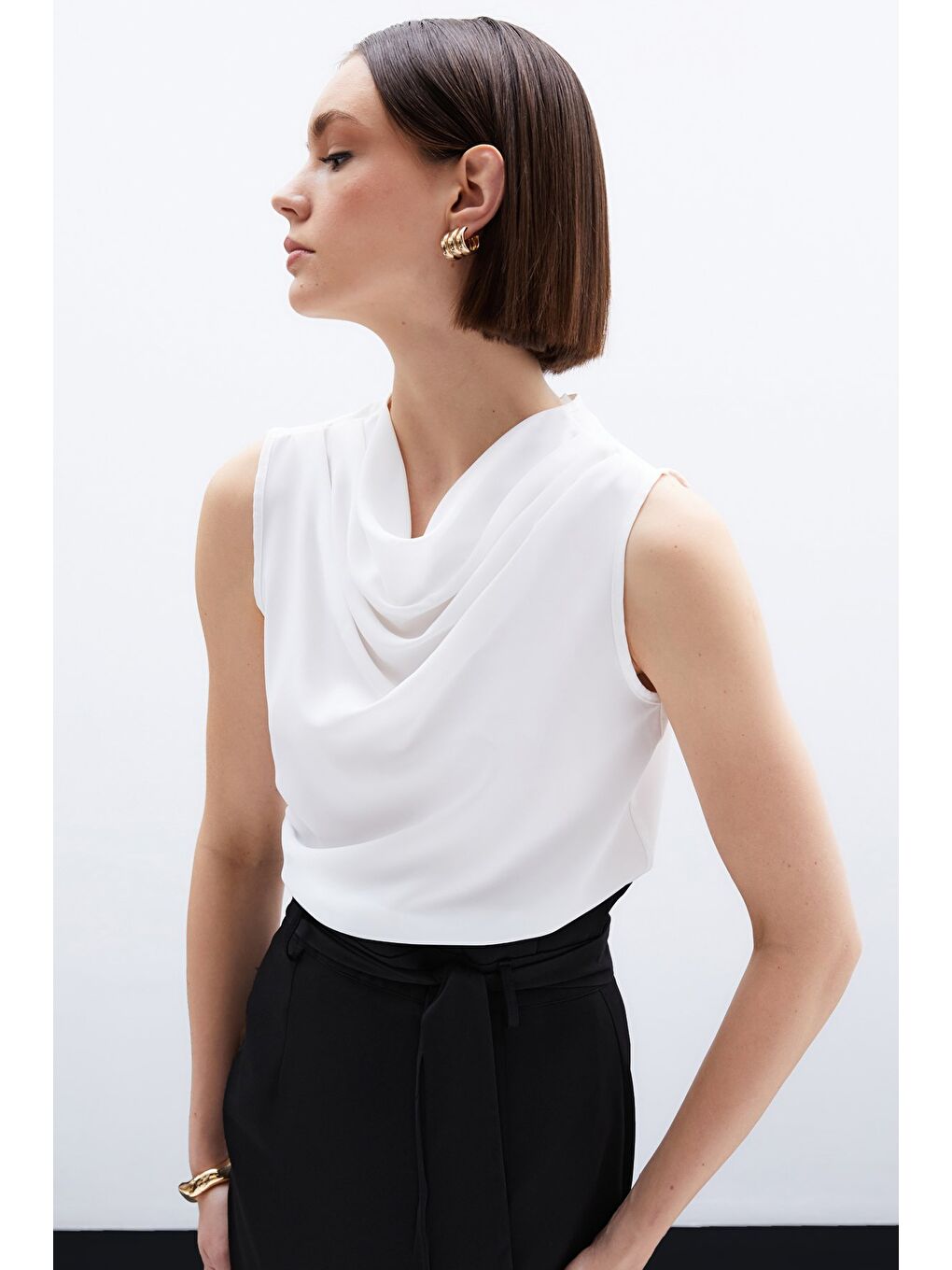 Degaje Yaka Kolsuz Bluz - Ekru-1