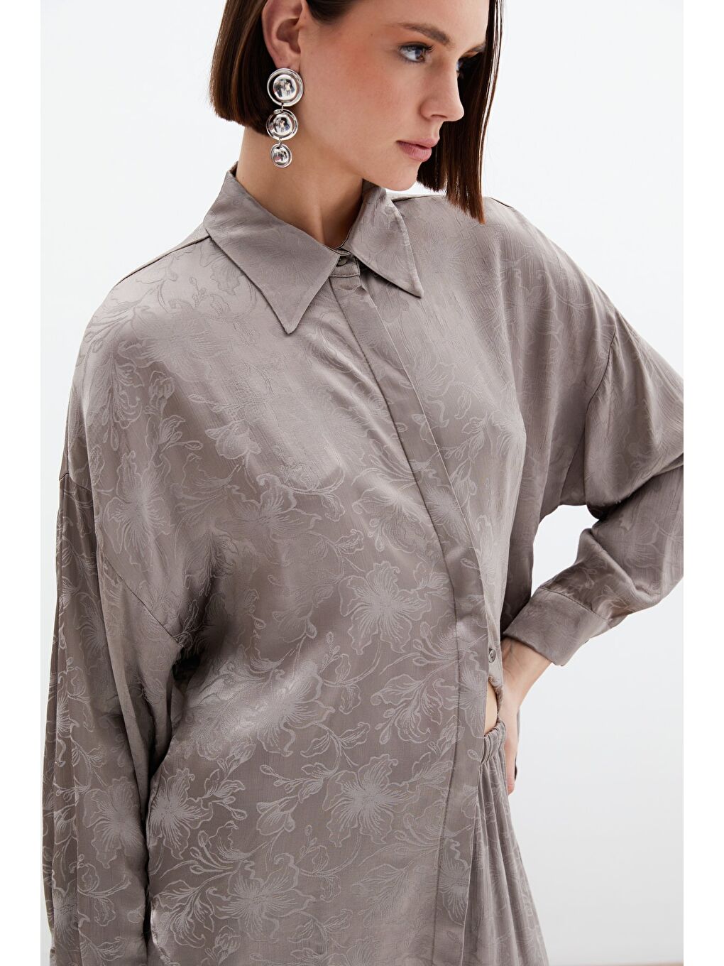 Bej Jakarlı Saten Gömlek - Vizon-5