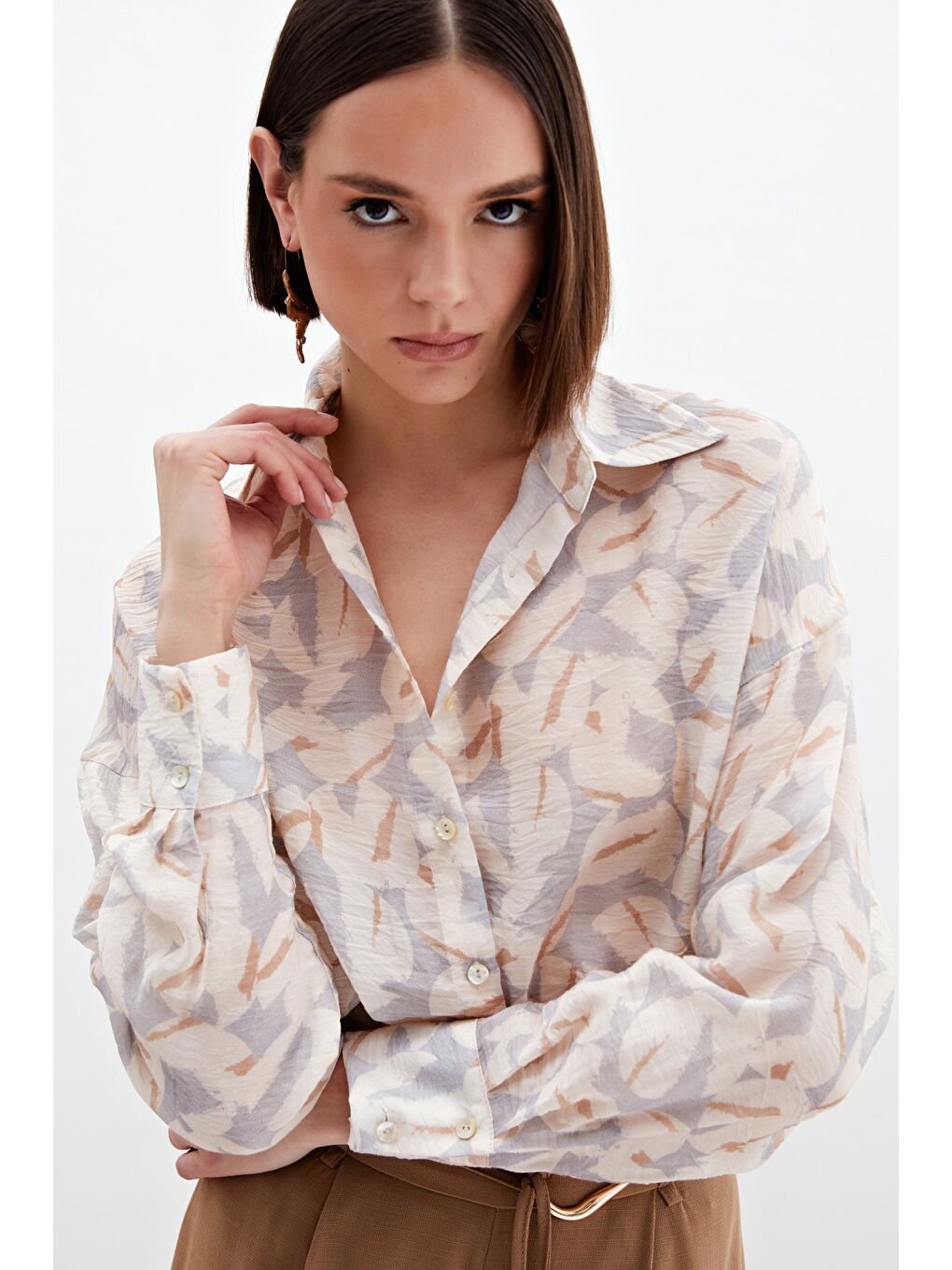 Desenli Viskon Gömlek - Gri-3