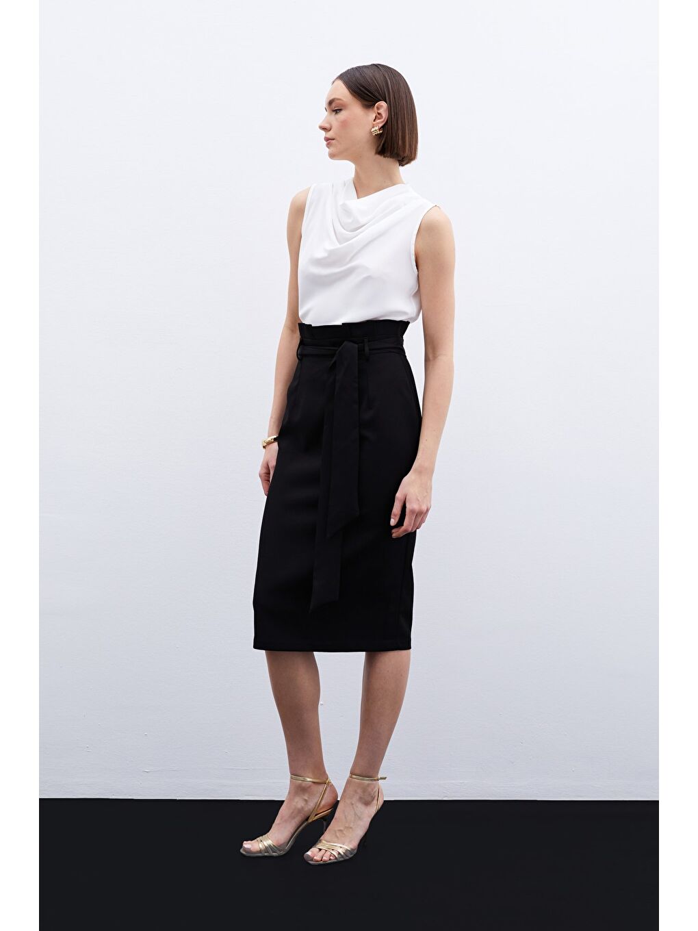 Kuşaklı Kalem Etek - Siyah-2