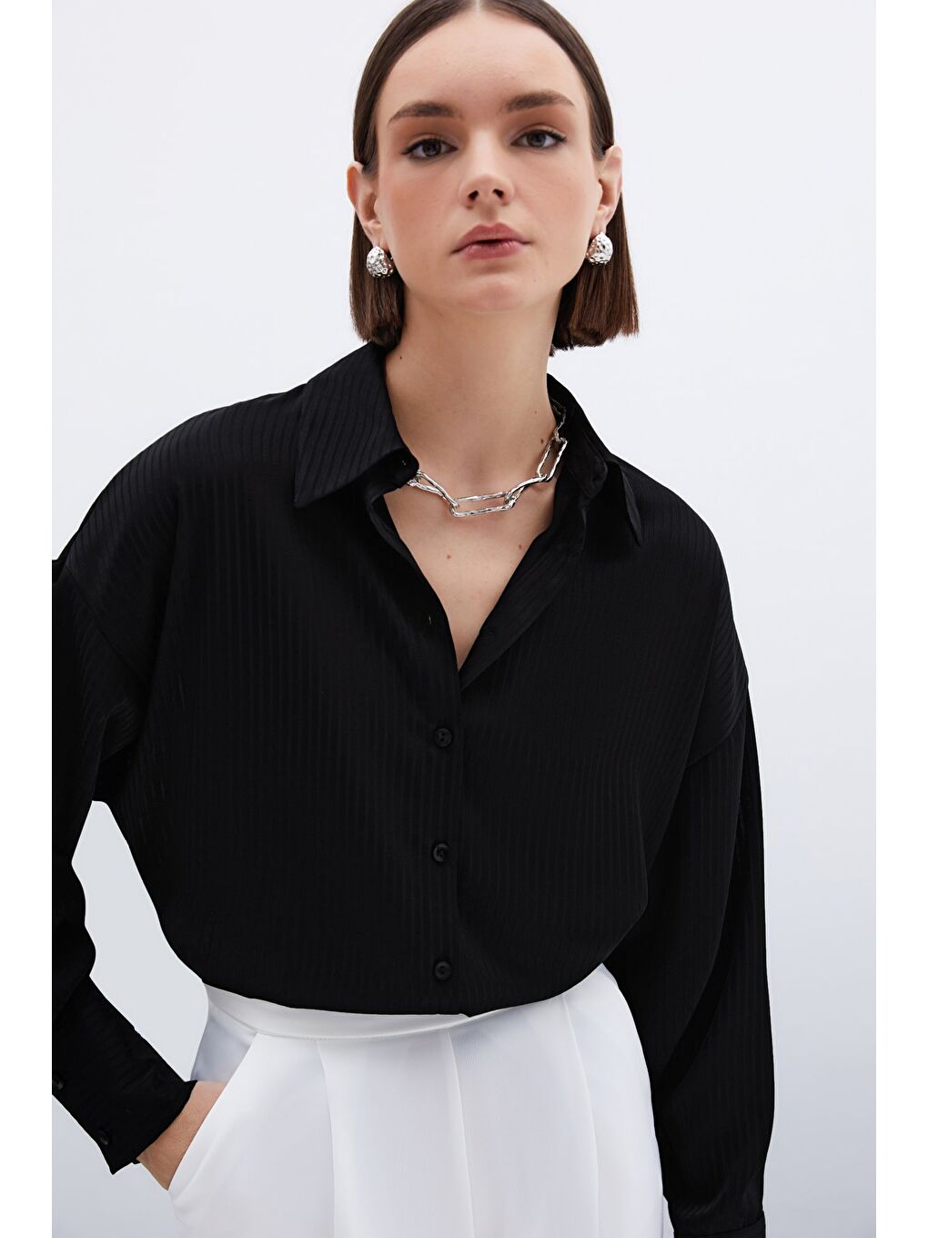 Kendinden Çizgi Desenli Gömlek - Siyah-4