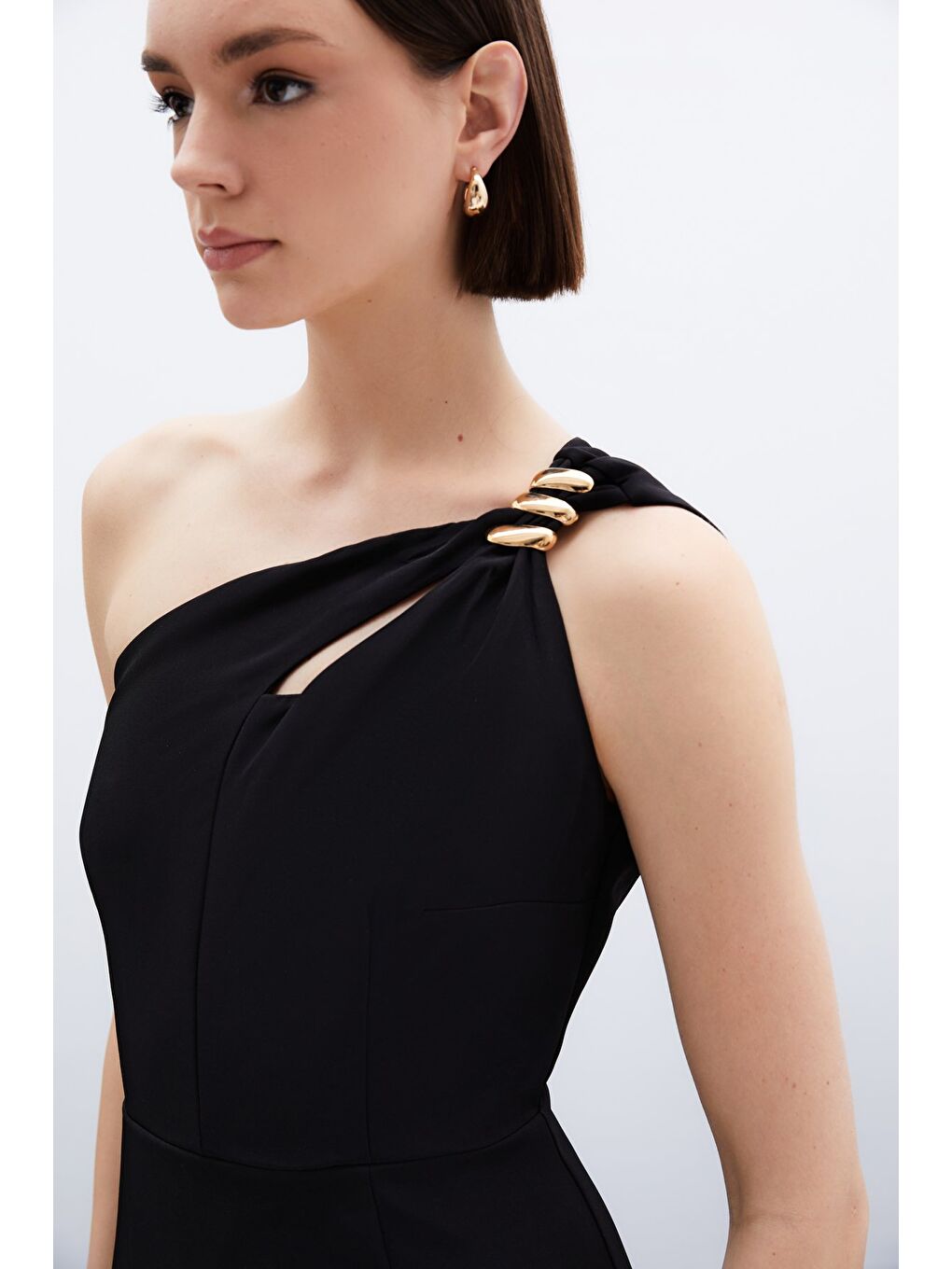 Aksesuar Detaylı Elbise - Siyah-4