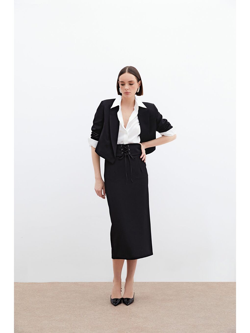 Bel Detaylı Kalem Etek - Siyah-3