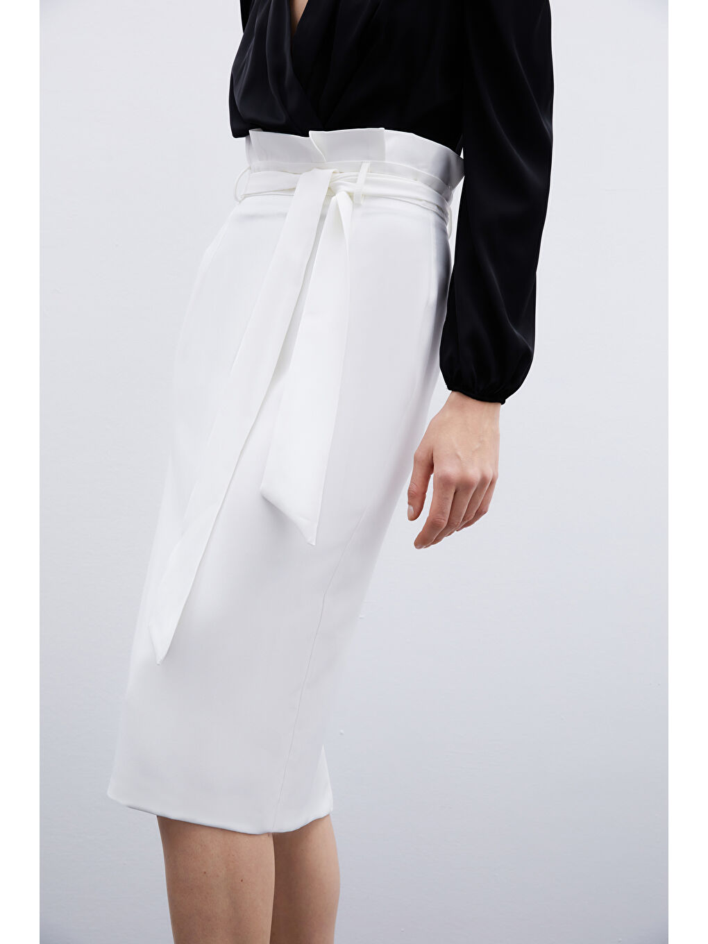 Kuşaklı Kalem Etek - Ekru-3