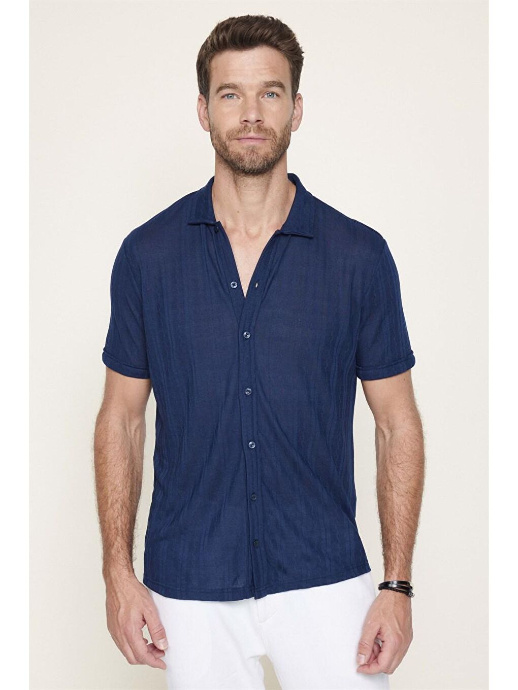Erkek Slim Fit Kısa Kollu Desenli Serin Tutan Lacivert Gömlek-1