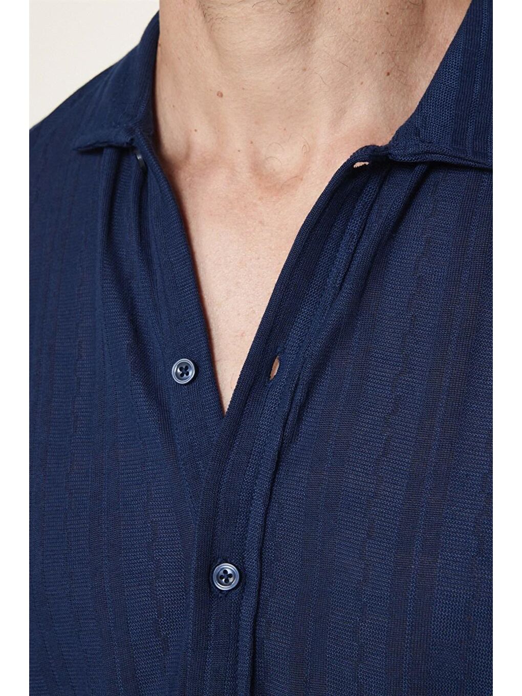 Erkek Slim Fit Kısa Kollu Desenli Serin Tutan Lacivert Gömlek-3