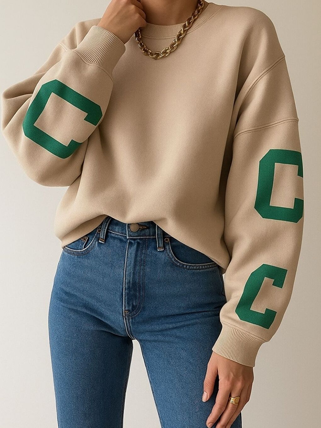 Kadın Bej Kolları Chicago Baskılı Oversize Bisiklet Yaka Sweatshirt-1