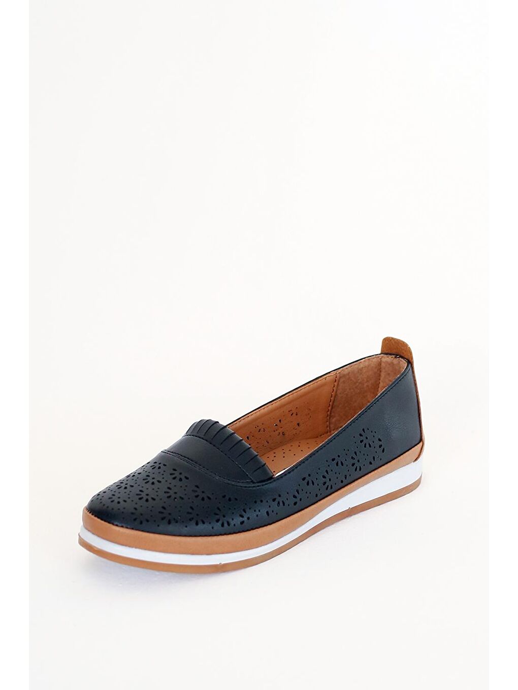 Siyah Anatomik Taban Lazer Kesim İç Astarı Deri Kadın Ayakkabı 43-1830-22-3