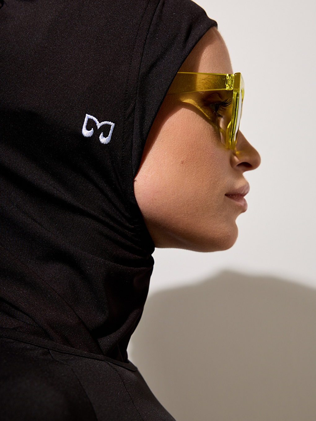 Siyah Beyaz Nakışlı Boğazlı Deniz Tesettür Bonesi