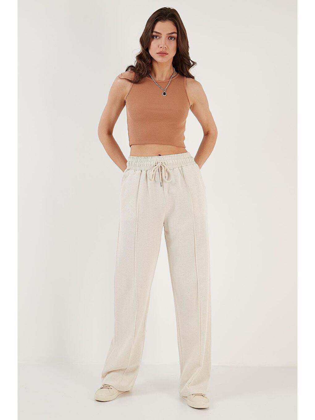 Bej Pamuk ve Keten Karışımlı Yüksek Bel Rahat Kesim Bol Paça Spor Pantolon 5865022-1