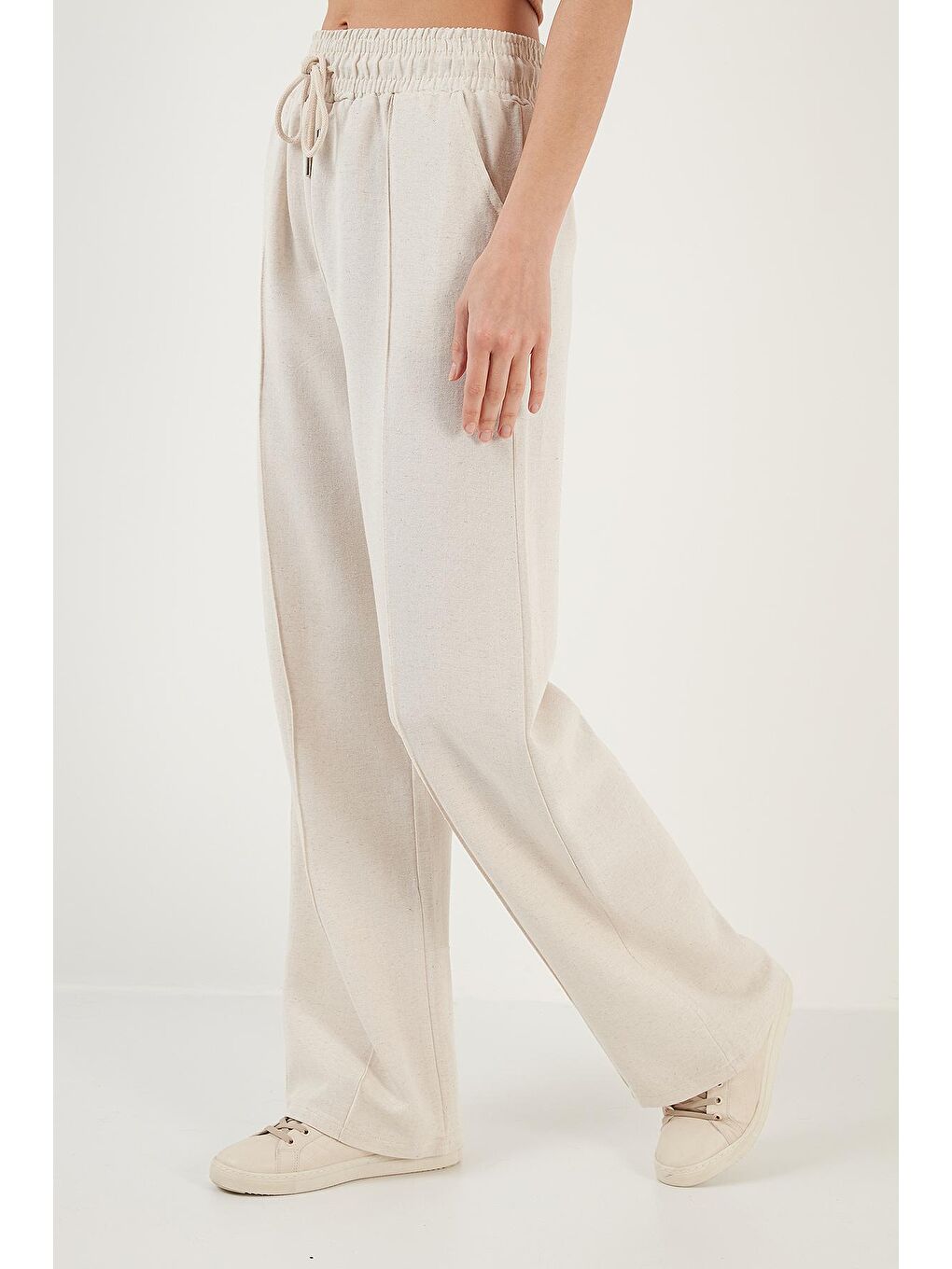 Bej Pamuk ve Keten Karışımlı Yüksek Bel Rahat Kesim Bol Paça Spor Pantolon 5865022-3