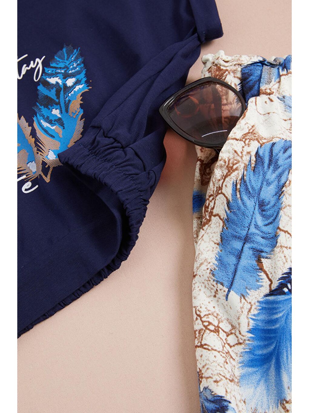 Lacivert Yaprak Baskılı Bluz Pantolon Kız Takım 15517-4