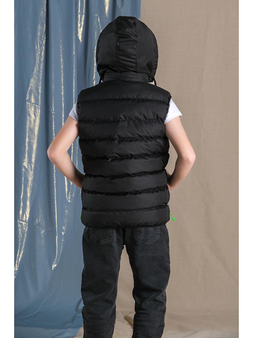Pina Kids Siyah Çıkarılan Kapüşonlu Erkek Çocuk Şişme Yelek - 5