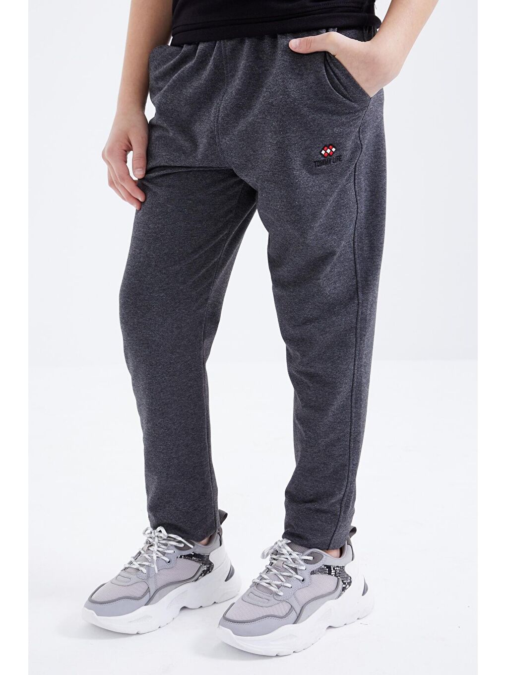 Antrasit Melanj Bağcıklı Dar Paça Basic Erkek Çocuk Eşofman Alt - 10858-1