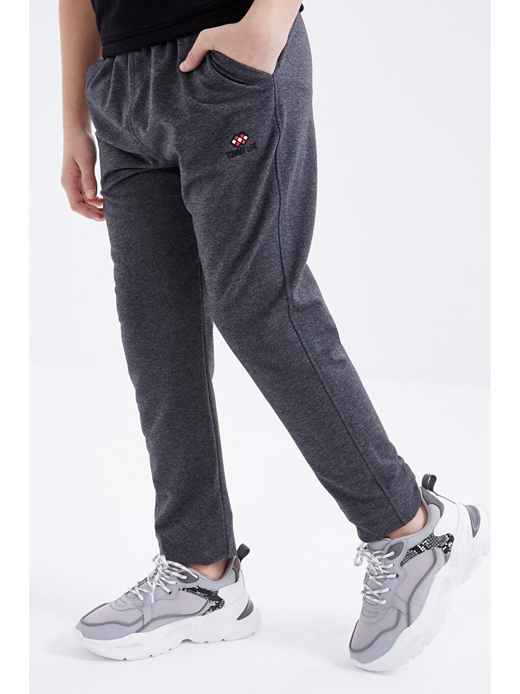 Antrasit Melanj Bağcıklı Dar Paça Basic Erkek Çocuk Eşofman Alt - 10858-3