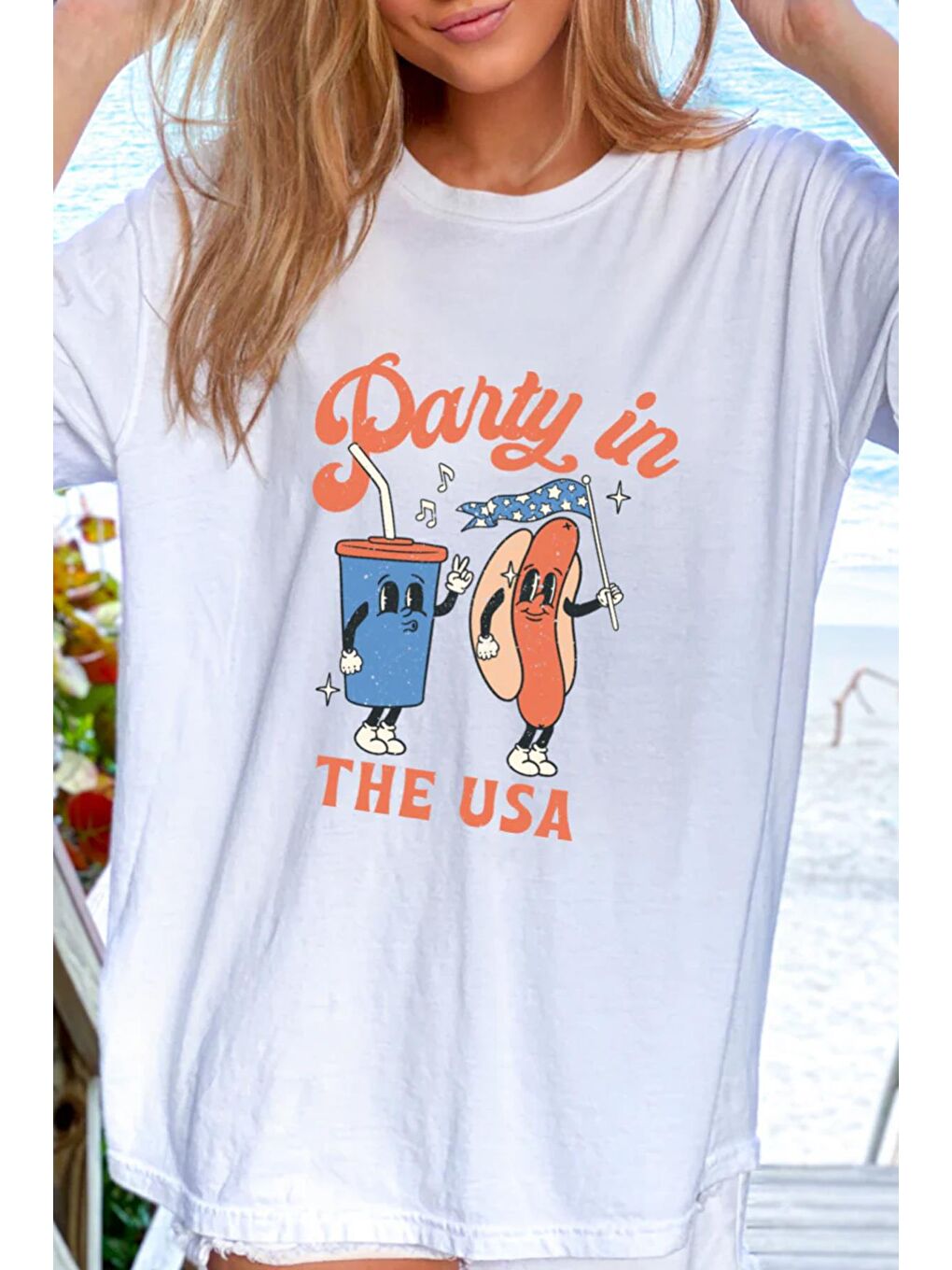 Beyaz Baskılı Bisiklet Yaka Kadın Tişört Mg1777-1