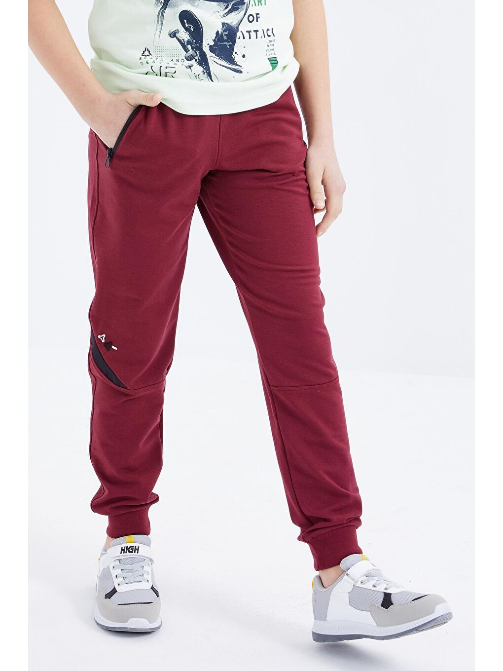 Mor Erguvan Bağcıklı Fermuar Cepli Jogger Erkek Çocuk Eşofman Alt  - 10815-3