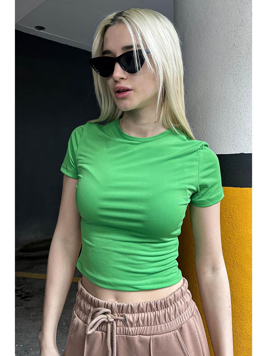 Yeşil Bisiklet Yaka Kısa Kollu Basic Tişört Mg1826