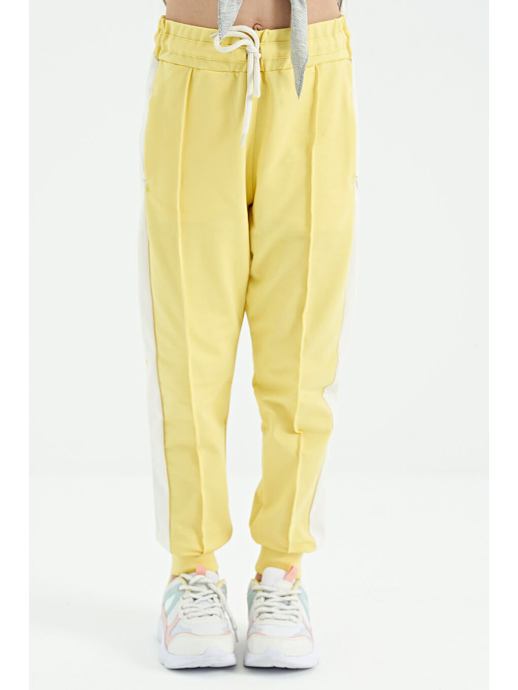 Sarı Limon Yan Bantlı Gizli Fermuar Cep Detaylı Jogger Kız Çocuk Eşofman Alt - 75122