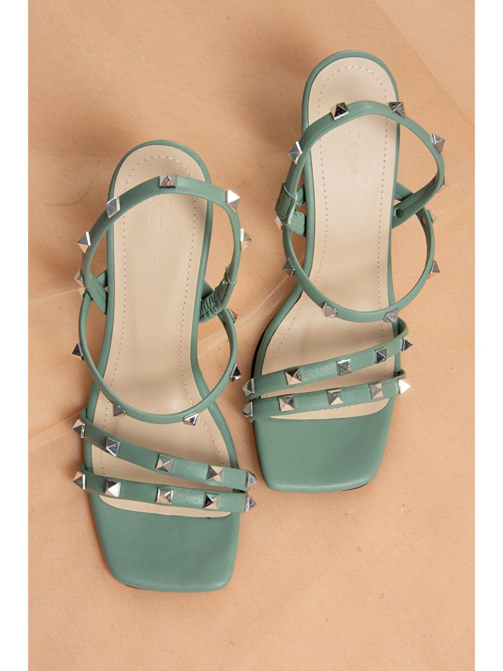 Yeşil Zımba Detaylı Üç Bant Kadın Topuklu Ayakkabı K404571109-3