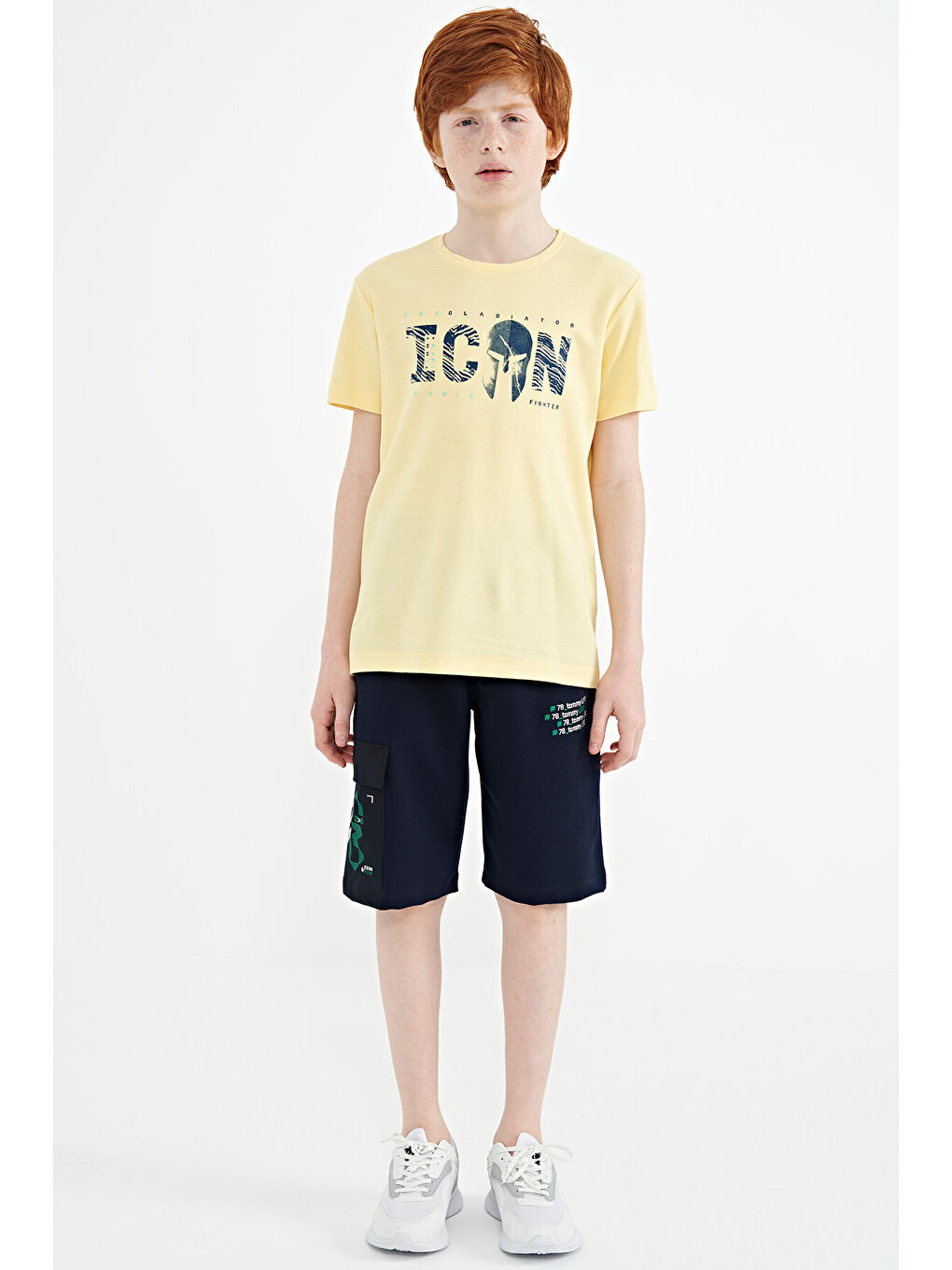 Sarı Ön Yazı Nakışlı O Yaka Standart Kalıp Erkek  Çocuk Tişört - 11118-1