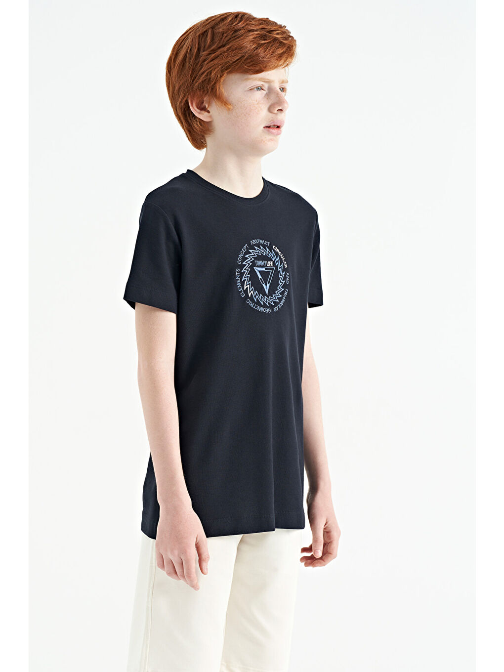 Lacivert Nakış İşleme Detaylı O Yaka Standart Kalıp Erkek Çocuk Tişört - 11115-4