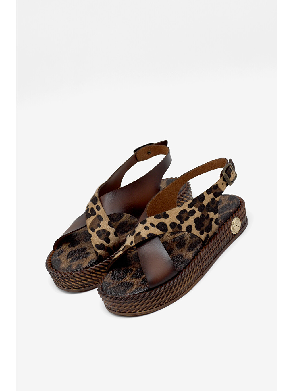Kahverengi Kadın Taba Leopar Poli Taban Rahat Çapraz Bantlı Sandalet-1