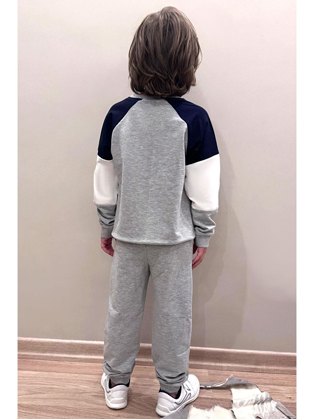 Erkek Çocuk Eşofman Takımı Yazı Baskılı Kolları Renk Bloklu Gri Melanj (3-4 Yaş)-1