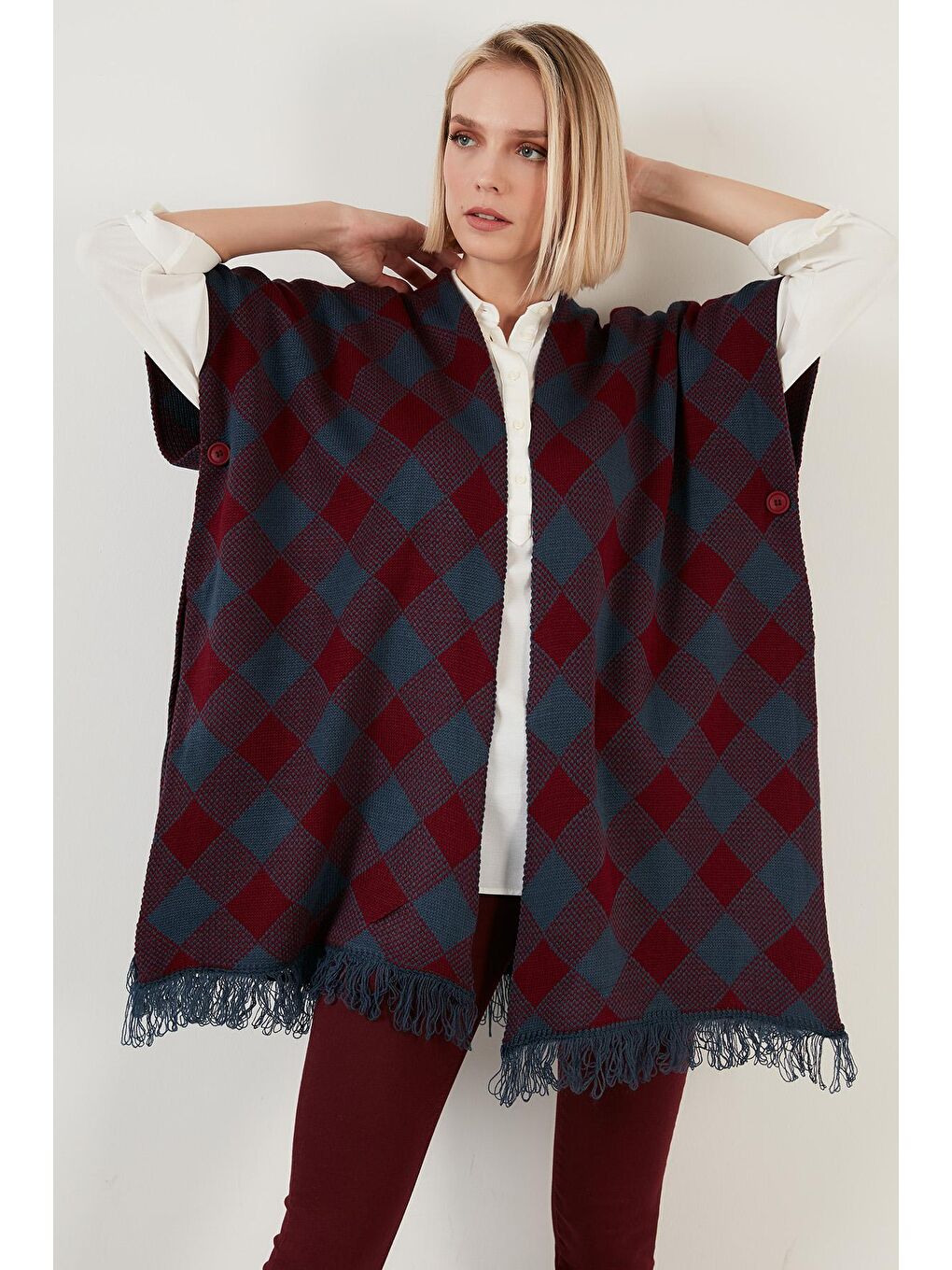 Lacivert Desenli Uçları Püsküllü Panço 6310015-3